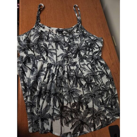 Torrid 3x Palm Tree Chiffon Tank - Picture 1 of 7